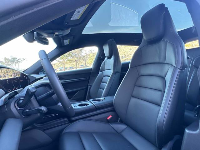 2025 Porsche Taycan Cross Turismo 4S