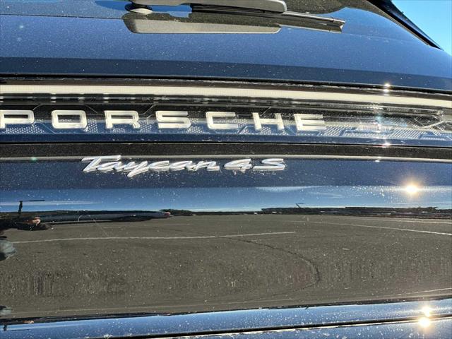 2025 Porsche Taycan Cross Turismo 4S