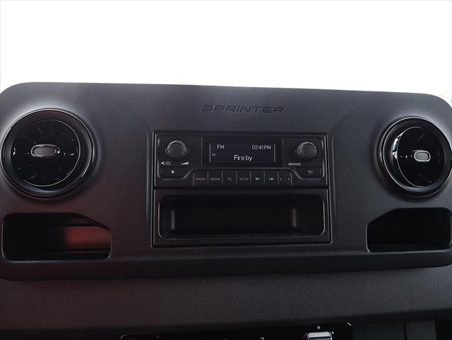 2025 Mercedes-Benz Sprinter 2500 Standard Roof 4-Cyl Diesel