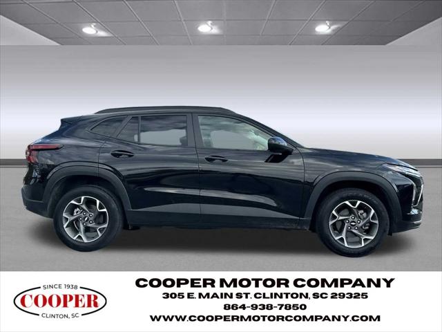 2024 Chevrolet Trax FWD LT