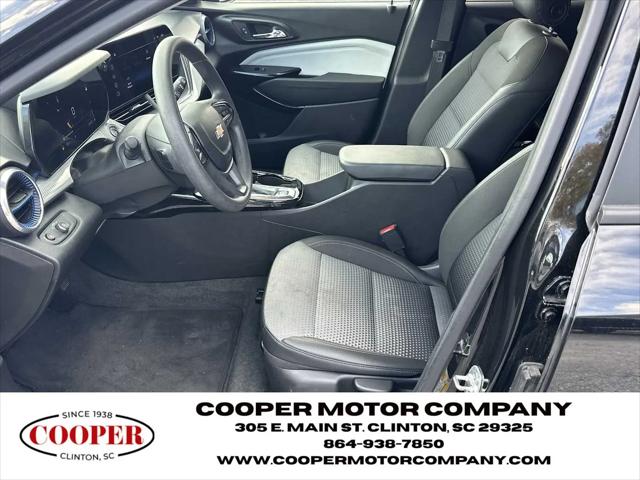 2024 Chevrolet Trax FWD LT