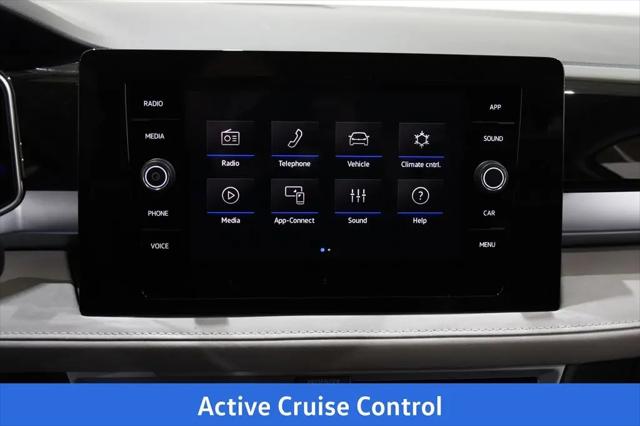 2026 Volkswagen Taos SE