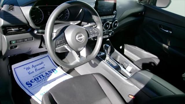 2024 Nissan Sentra SV Xtronic CVT