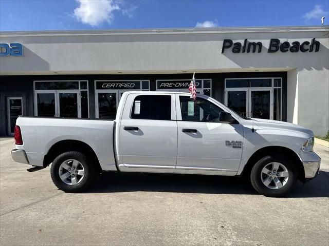 2022 Ram 1500 Classic SLT Crew Cab 4x2 5'7" Box