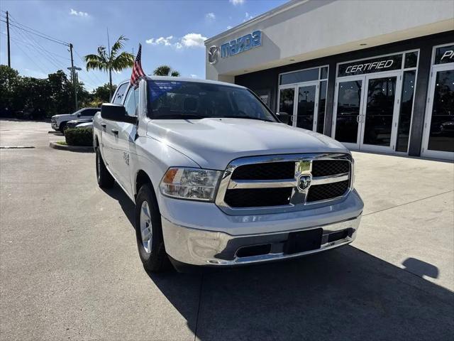 2022 Ram 1500 Classic SLT Crew Cab 4x2 5'7" Box