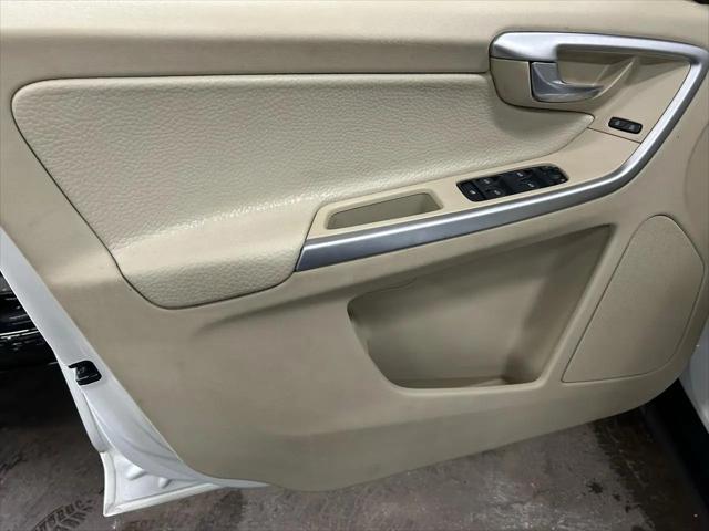 2011 Volvo XC60 3.2