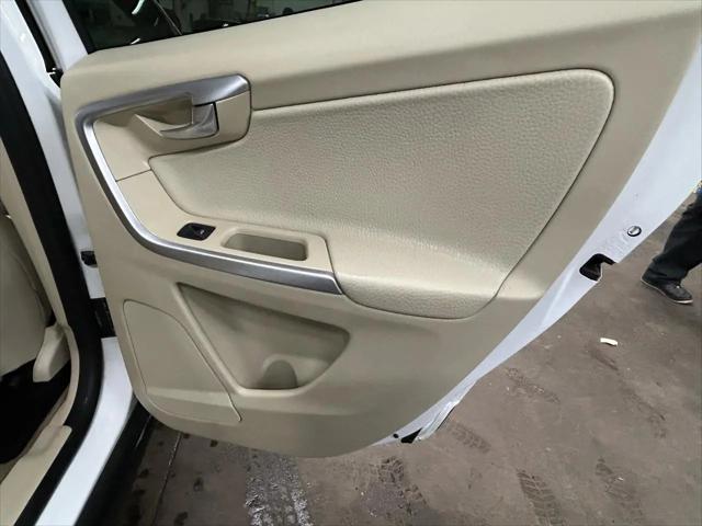 2011 Volvo XC60 3.2