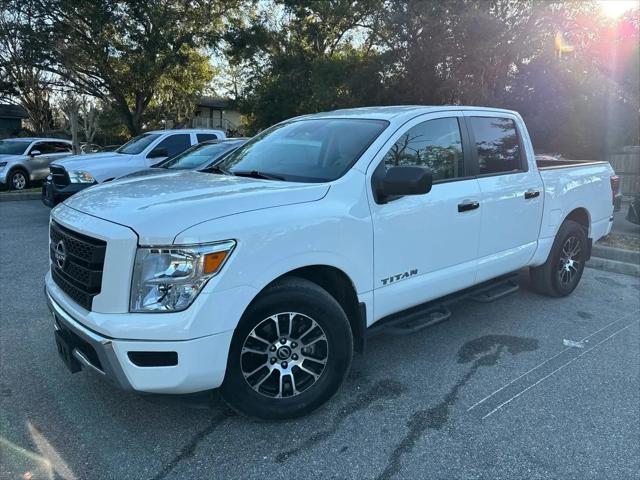 2024 Nissan Titan Crew Cab SV 4x2