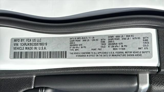2025 Jeep Grand Cherokee L Limited 4x4