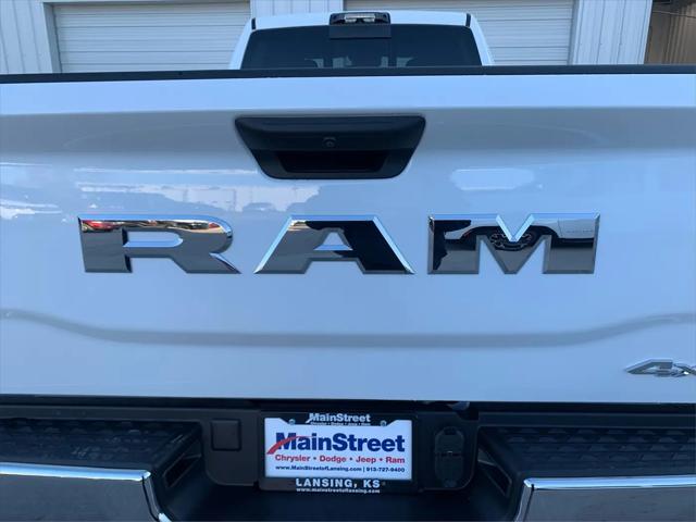 2026 Ram 3500 Tradesman Crew Cab 4x4 8' Box