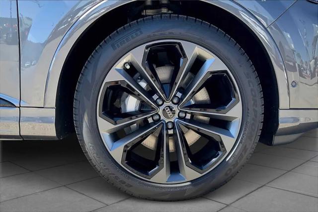 2026 Audi Q7 Premium Plus TFSI quattro tiptronic
