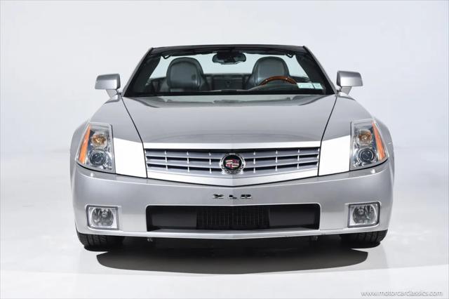 2006 Cadillac XLR Standard