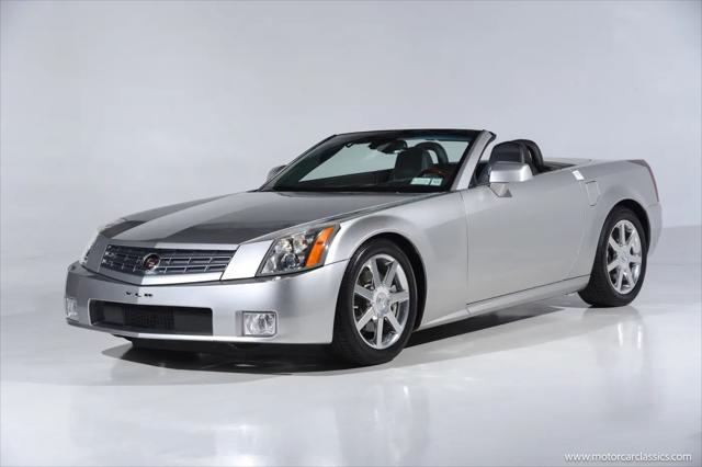 2006 Cadillac XLR Standard