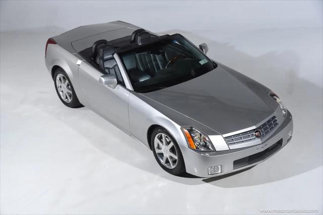 2006 Cadillac XLR Standard