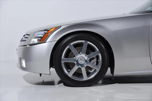 2006 Cadillac XLR Standard