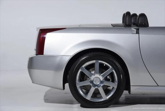 2006 Cadillac XLR Standard