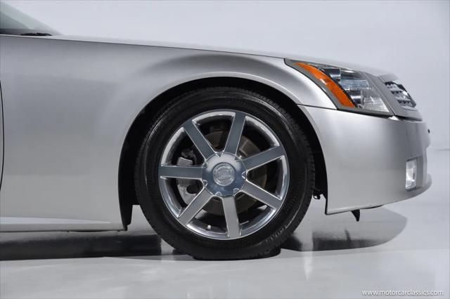 2006 Cadillac XLR Standard