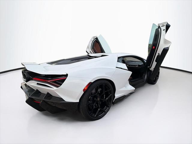 2024 Lamborghini Revuelto Coupe