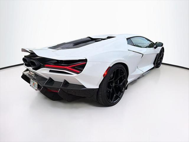 2024 Lamborghini Revuelto Coupe