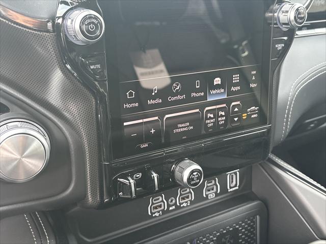 2026 Ram 1500 Limited Crew Cab 4x4 5'7" Box