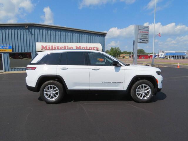 2024 Jeep Grand Cherokee Laredo 4x4