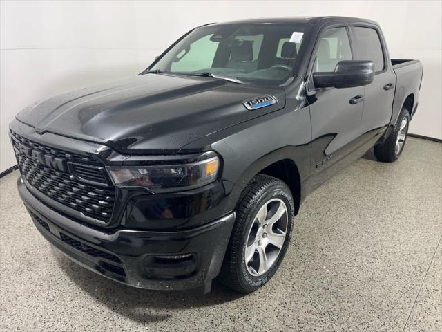 2025 RAM Ram 1500 RAM 1500 TRADESMAN CREW CAB 4X2 57 BOX 2025 RAM Ram 1500 RAM 1500 TRADESMAN CREW CAB 4X2 57 BOX