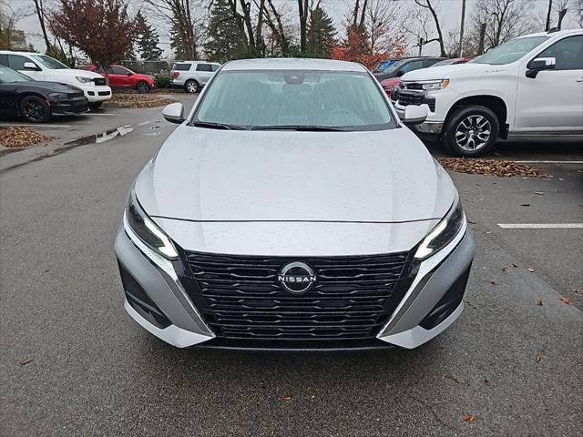 2023 Nissan Altima SV FWD