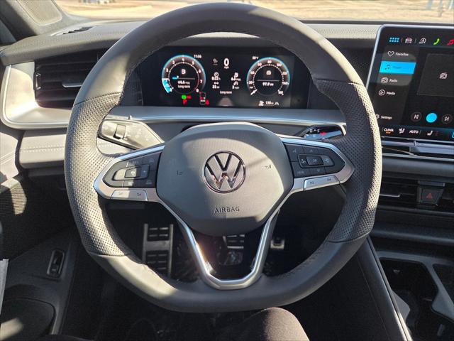 2026 Volkswagen Tiguan SE R-Line Black