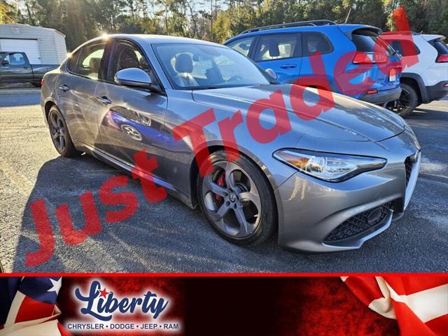 2018 Alfa Romeo Giulia RWD 2018 Alfa Romeo Giulia RWD