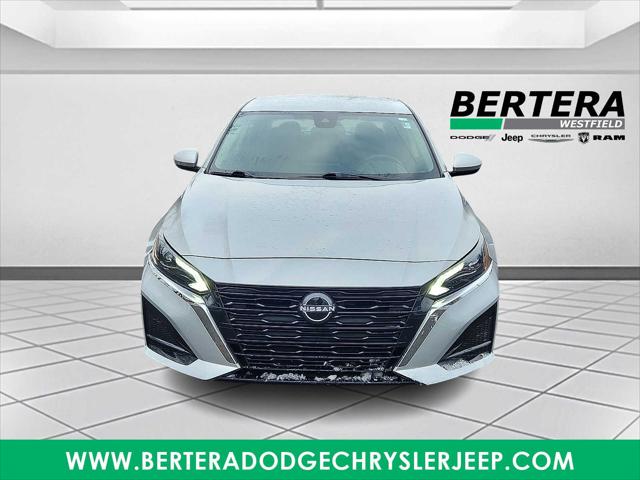 2023 Nissan Altima SV FWD