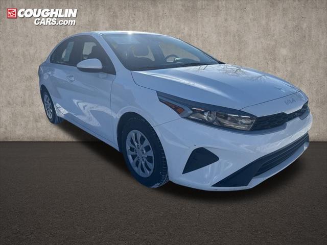 2022 Kia Forte FE 2022 Kia Forte FE