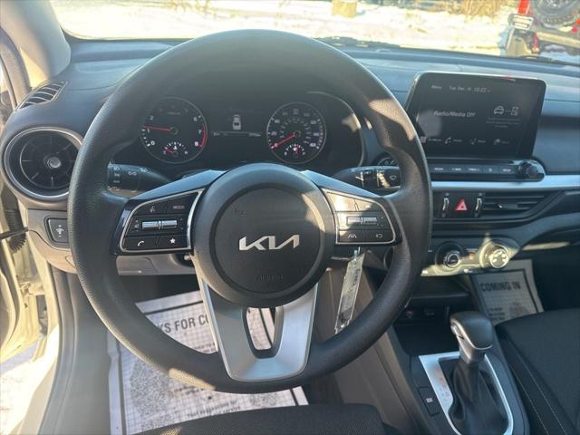 2022 Kia Forte FE 2022 Kia Forte FE