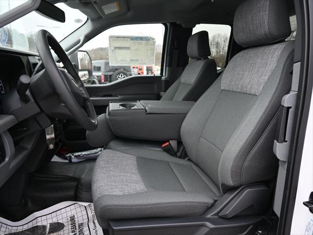 2024 Ford F-550 XLT