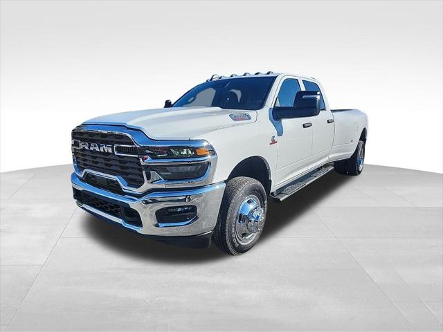 2026 Ram 3500 Tradesman Crew Cab 4x4 8' Box