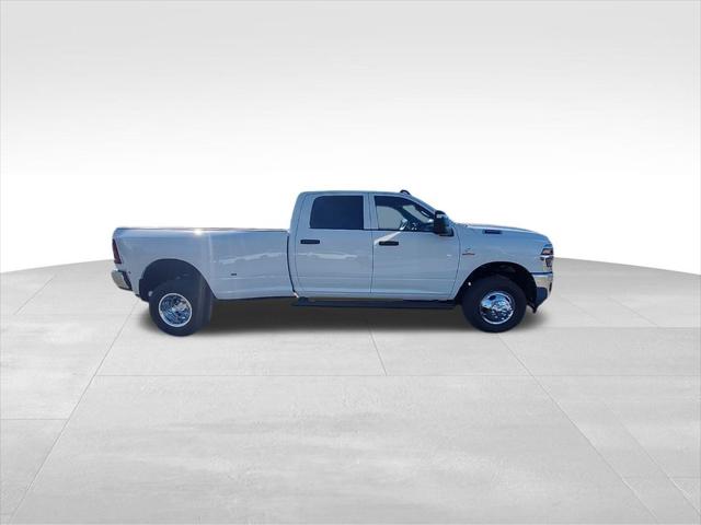 2026 Ram 3500 Tradesman Crew Cab 4x4 8' Box