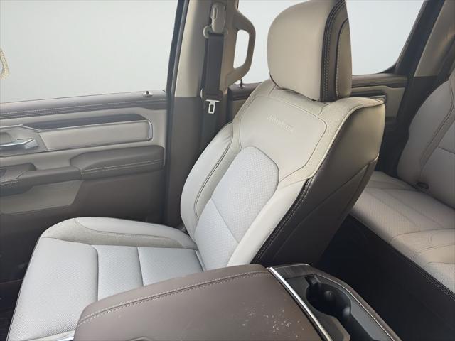 2026 Ram 1500 Laramie Crew Cab 4x4 5'7" Box