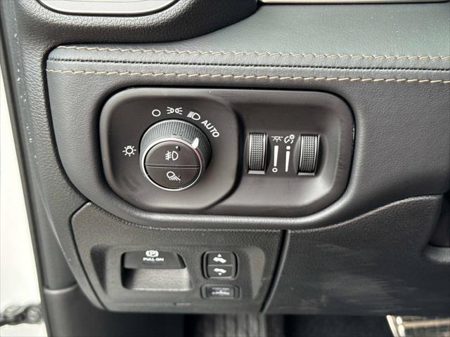 2026 Ram 1500 Tungsten Crew Cab 4x4 5'7" Box