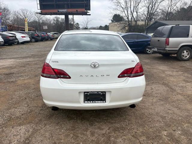 2009 Toyota Avalon XL