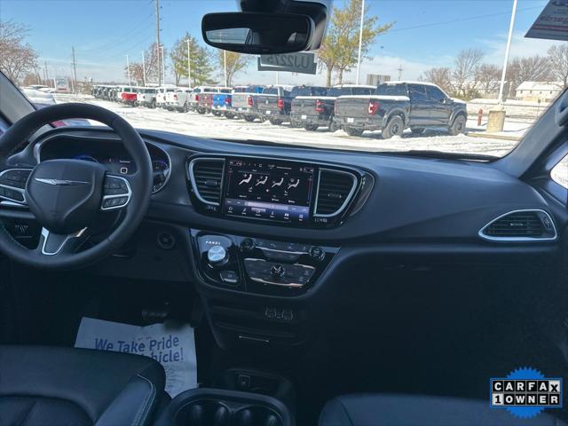 2025 Chrysler Pacifica Select 2025 Chrysler Pacifica Select