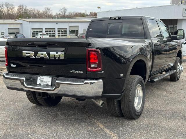 2026 RAM Ram 3500 RAM 3500 TRADESMAN CREW CAB 4X4 8 BOX