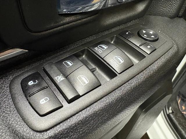 2022 Ram 1500 Classic Warlock Quad Cab 4x4 6'4" Box