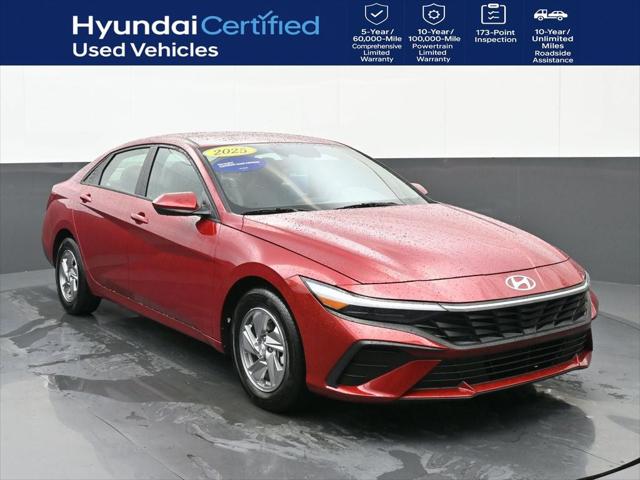 2025 Hyundai Elantra SE