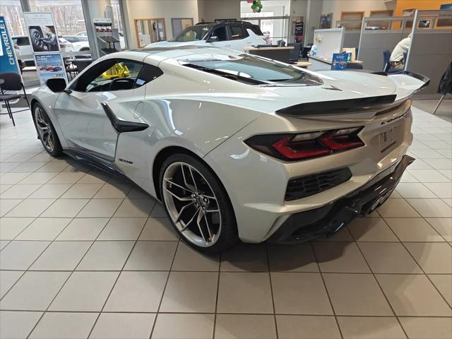 2026 Chevrolet Corvette Z06 Coupe, 2LZ, RWD