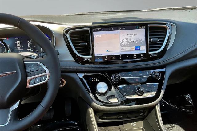2026 Chrysler Pacifica Pinnacle AWD