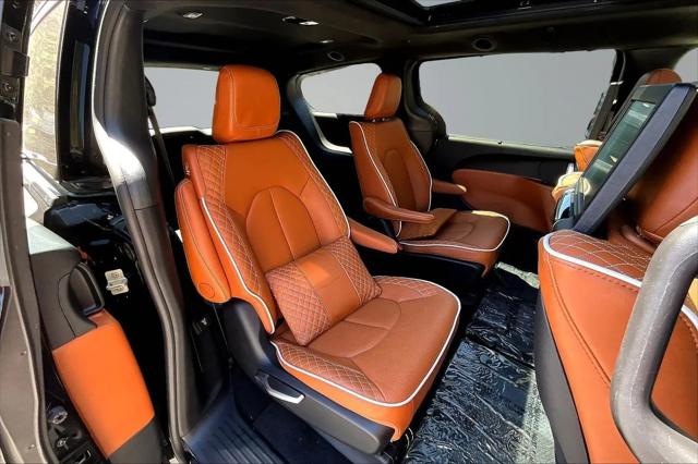 2026 Chrysler Pacifica Pinnacle AWD