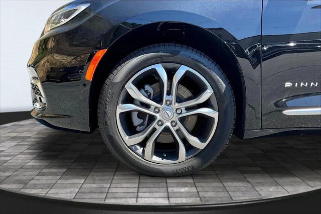 2026 Chrysler Pacifica Pinnacle AWD