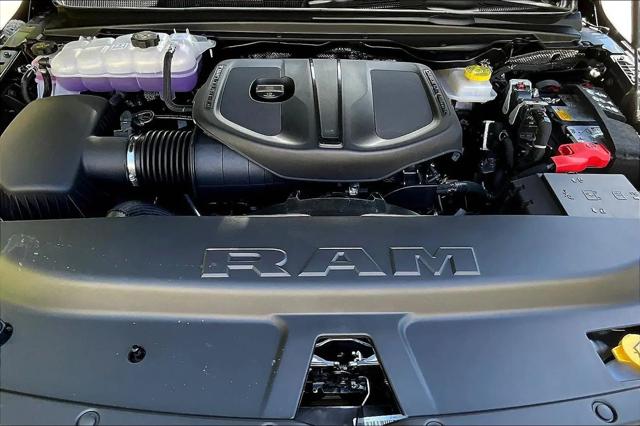 2026 Ram 1500 Laramie Crew Cab 4x4 5'7" Box