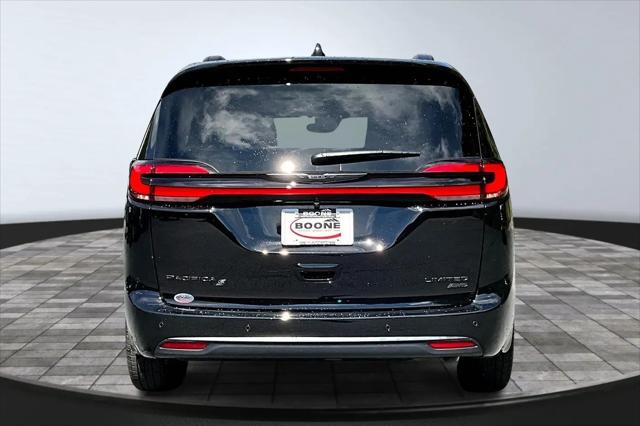 2026 Chrysler Pacifica Limited AWD