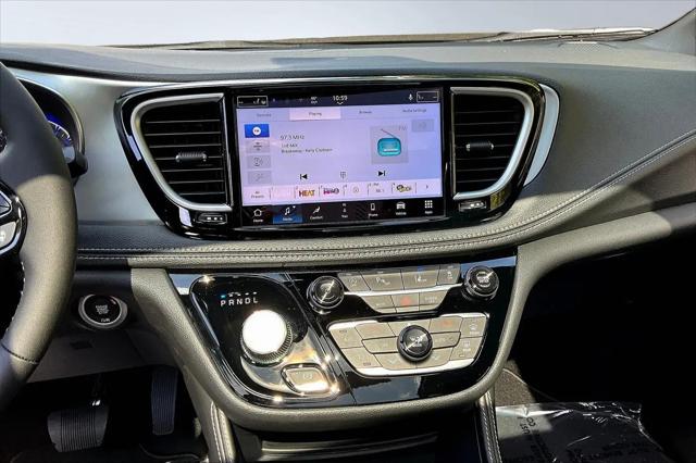 2026 Chrysler Pacifica Limited AWD