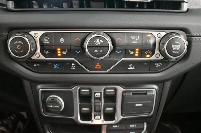 2024 Jeep Wrangler 4xe Sahara 4xe